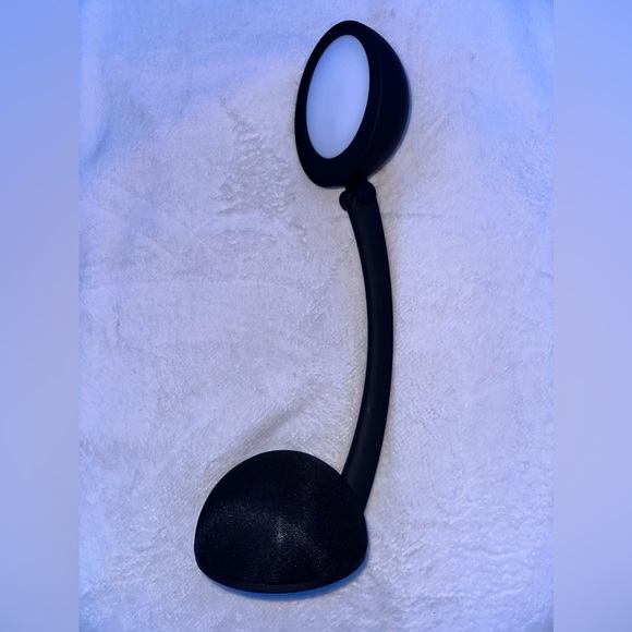 Sharper Image Light with Bluetooth - Picture 9 of 10